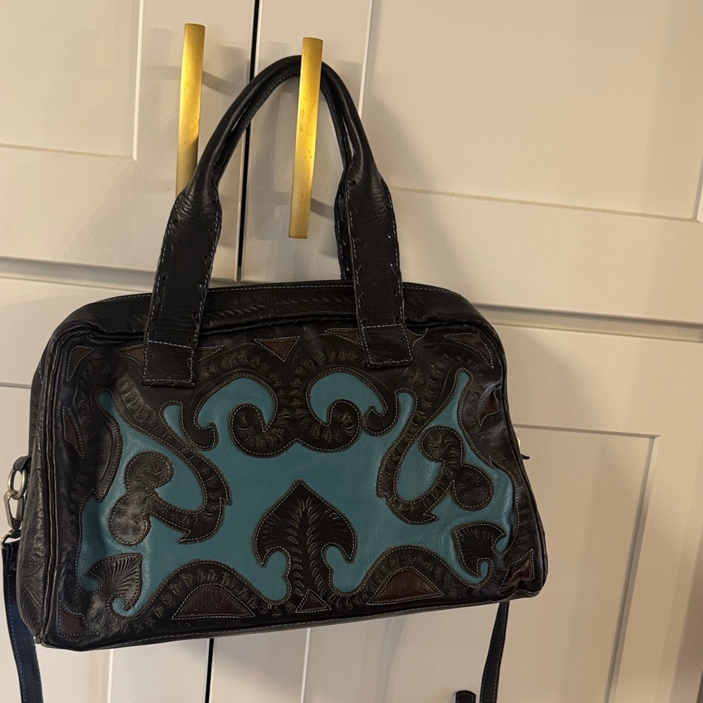 Western Leather Black and Teal Shoulder Bag with crossbody strap
